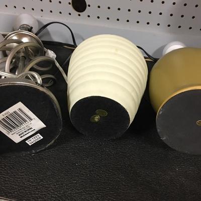 Lot 198 - Lamps & Shades 