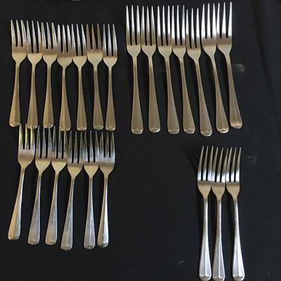 Lot 201 - Flatware & Knives