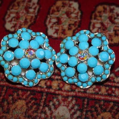 Vibrant Teal & Rhinestone Clip Earrings, Excellent! 