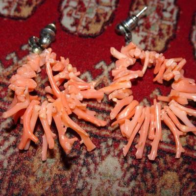 Vintage Coral Dangle Earrings