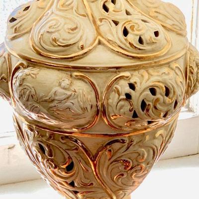 LOT 6 CAPODIMONTE PORCELAIN TABLE LAMP ITALY 