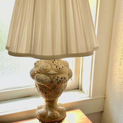 LOT 6 CAPODIMONTE PORCELAIN TABLE LAMP ITALY 