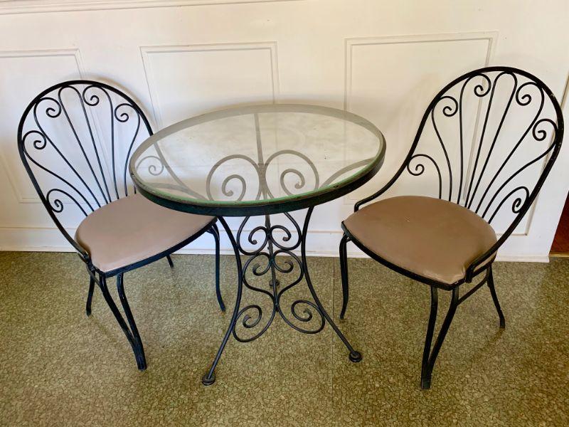 LOT 28 BLACK IRON BISTRO SET