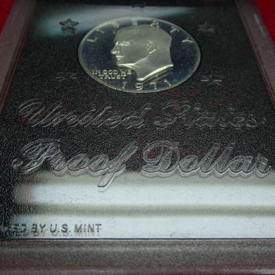 1971 Eisenhower Proof Dollar Coin, Packaged by US Mint Lot R-15