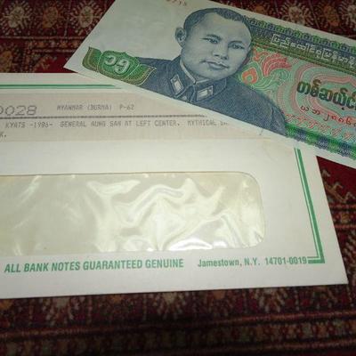 1986 Myanmar Burma 15 Kyats Banknote, General Aung San Left Center - Lot - 10