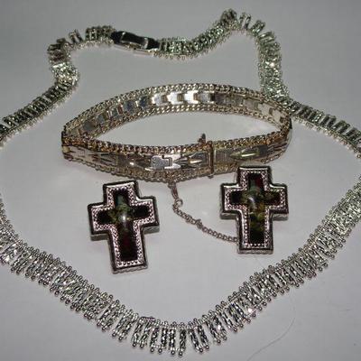 Silver Tone Necklace, Earrings and Bracelet 