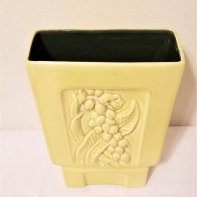 Lot #100 Vintage Red Wing Pottery Vase