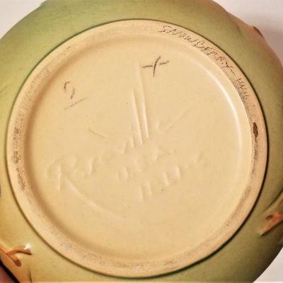 Lot #102  ROSEVILLE Snowberry Bowl - 1947