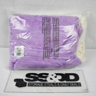 2 Pack Plush Throws by Heritage Club, 1 light purple, 1 cream, 40x60 each - New