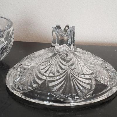 Lot 172: Crystal Candy Dish 