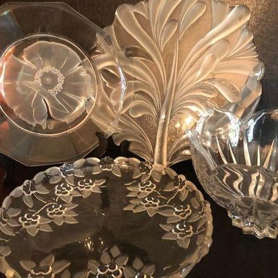 D12: Serving Platters Glass Decorative