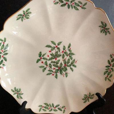 D15: Lenox Christmas and More featuring John Lennon Plate