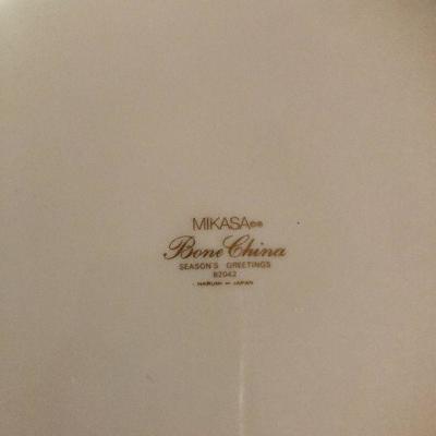 D15: Lenox Christmas and More featuring John Lennon Plate