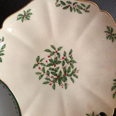 D15: Lenox Christmas and More featuring John Lennon Plate