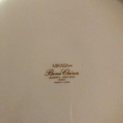 D15: Lenox Christmas and More featuring John Lennon Plate