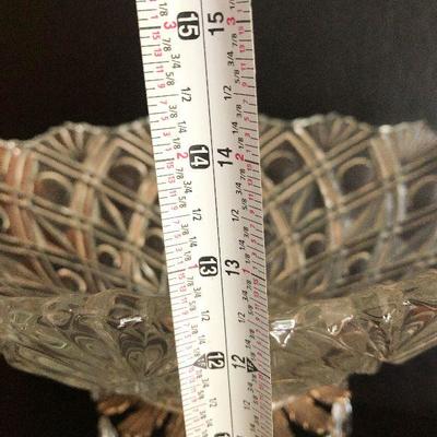 D16: Antique Centerpiece, Large Pedestal Cut Glass with Crystals
