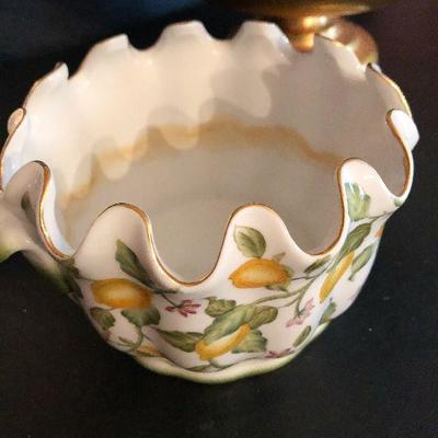 D20: 16 inch Gold Centerpiece and More!