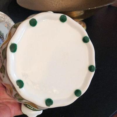 D20: 16 inch Gold Centerpiece and More!