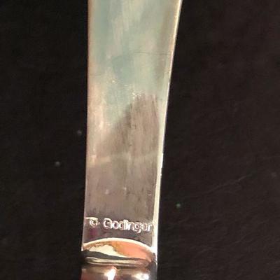 D21: Godinger Nutcracker Cheese/Fruit Knives