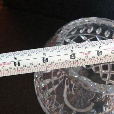 D22: Crystals and Silver Plated Table Serving 