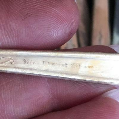 D25: King Edward Moss Rose Silver-plated Flatware 1949 lot