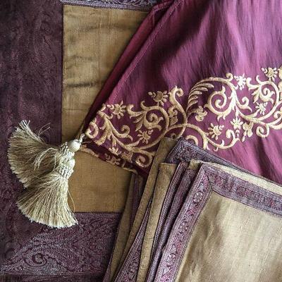 D31: Table Runner and More