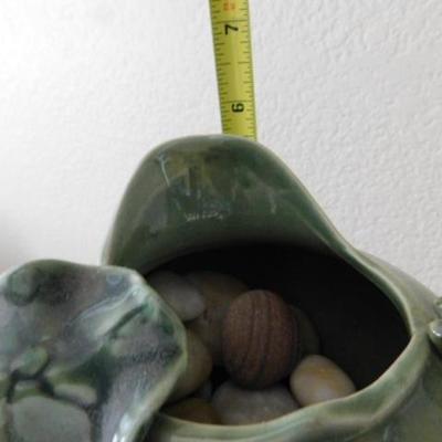 Pottery Ceramic Vase with Frog and Lilly Pads Unsigned 6