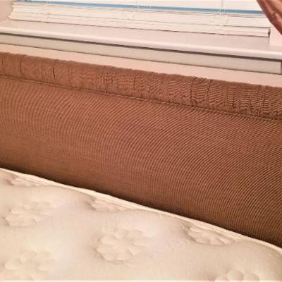 Lot #107  Nice clean Double/Full bed with luxury mattress, headboard, and bedding