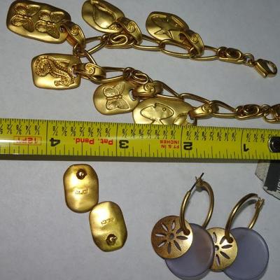 NWT Liz Claiborne Bracelet & Earrings (2) pairs, Beach, seashells, Star Fish, Butterflies, Sea Horse 