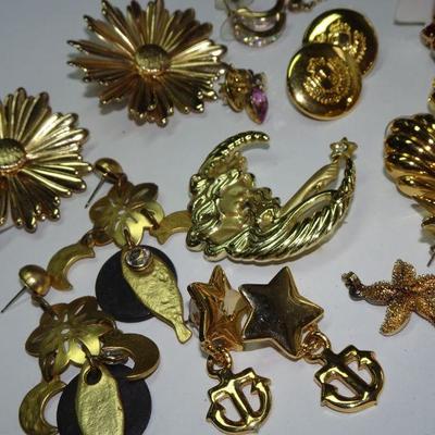Gold Tone Jewelry Lot, All Wearable, Earrings, Pins, Brooch, Pendants