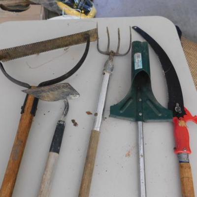Lawn and Gardening Hand Tools Various Function