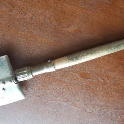 LOT 7: Vintage Metal Folding Trench Shovel