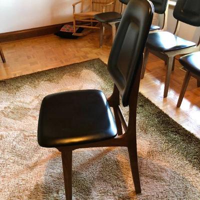 Set of 5 Gorgeous Mid Century Modern Black Leather and Wood Chairs