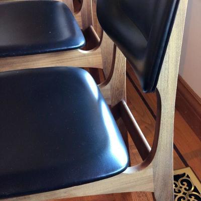 Set of 5 Gorgeous Mid Century Modern Black Leather and Wood Chairs