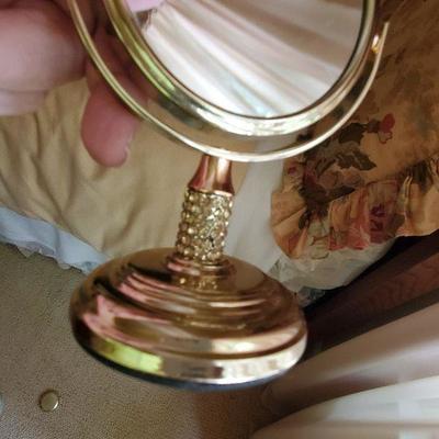 B2-9 Makeup Brushes/Beauty Lot