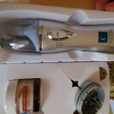 B2-9 Makeup Brushes/Beauty Lot