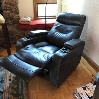 Quality Black Leather Movie Theater Style Electric Recliner Chair