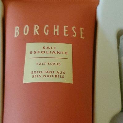 B2-14: Borghese Skin Care Gift Box