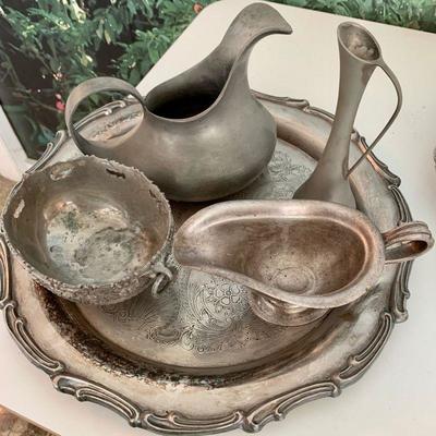 LOT 83 GROUP OF SILVER PLATE & PEWTER ITEMS