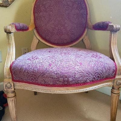 B3-2: French Provincial Accent Chair Marroon