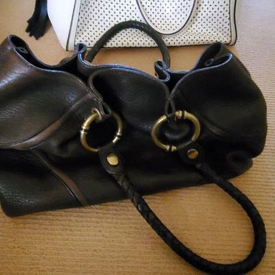 B3-10: Handbag lot
