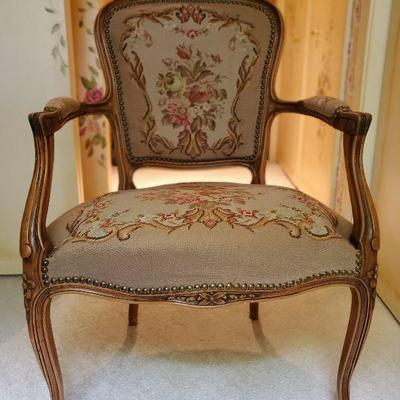MB-11: Vintage French Provincial Tapestry Chair