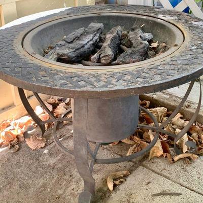 LOT 105 OUTDOOR FIRE PLACE