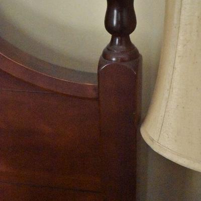 B1-3: Queen Mahogany Bedroom Set Headboard,  Matching Nightstands