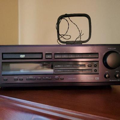 B1-8: Onkyo Stereo Receiver / DVD Player
