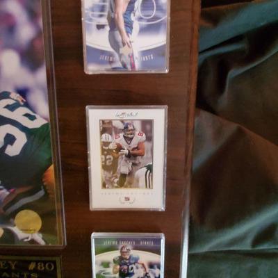 B1-14: Howard Cross Gerry Crooney Autographs plus other collectibles! 