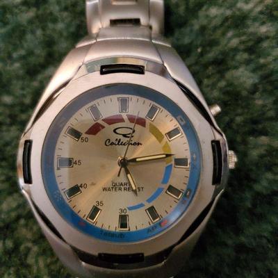 B1-18: Misc. Men's Lot Watches Electronic Football scoreboard, more! 