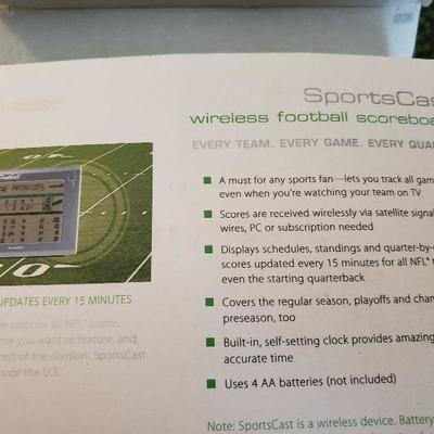 B1-18: Misc. Men's Lot Watches Electronic Football scoreboard, more! 