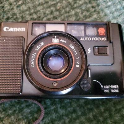 B1-18: Misc. Men's Lot Watches Electronic Football scoreboard, more! 