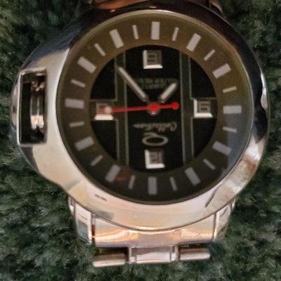 B1-18: Misc. Men's Lot Watches Electronic Football scoreboard, more! 